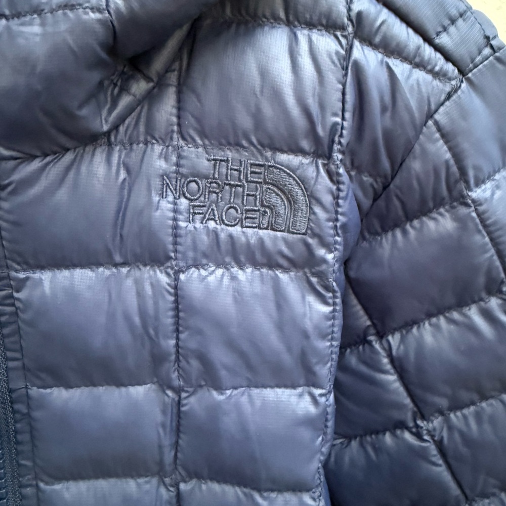 The North Face Kids' Thermoball Hooded Jacket - Navy Blue